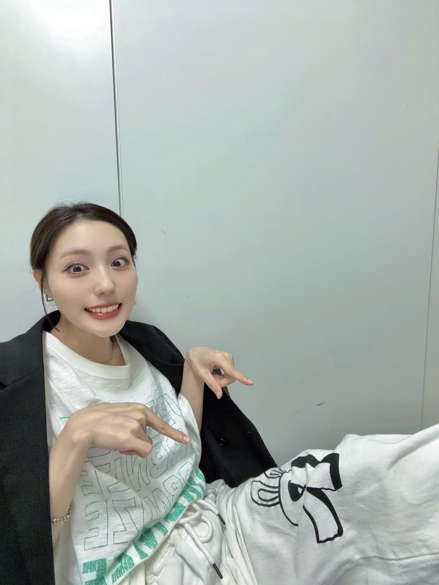 井尻 晏菜 tweet media