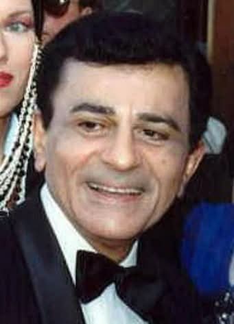 Shaggy's original voice actor, Casey Kasem, was a vegan and outspoken critic of factory farming. He quit the show in 1995 after being asked to voice Shaggy for a Burger King commercial, and came back after negotiating that Shaggy would become a vegetarian.

Casey Kasem voiced