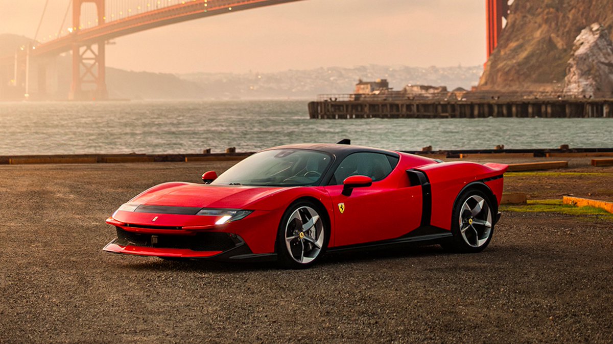 FerrariJPN's tweet photo. 夕日を背に佇む #Ferrari849Testarossa
鮮やかなRosso Fiammanteのボディが、見るものを圧倒する。

#Ferrari https://t.co/mJ6JOeVS3F