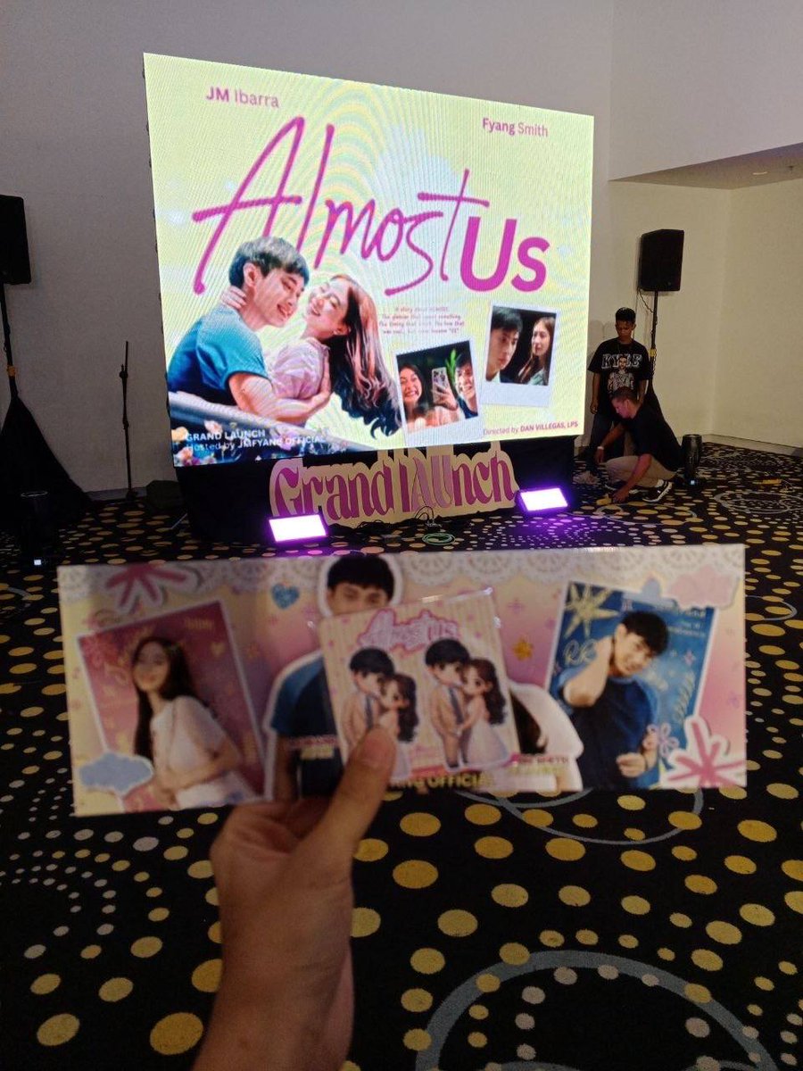 AshDresOFC's tweet photo. A heartfelt thank you to @JMFyangOfficial for letting us be part of this special moment. 💛

It’s truly an honor to witness this milestone for JMFYANG and the entire fandom. Cheers to a successful run! 💛

ALMOST US NOW SHOWING
#YeaRRningActorJMIBARRA
#FYANGasAUWriterJanine https://t.co/2HCnLh9fXU