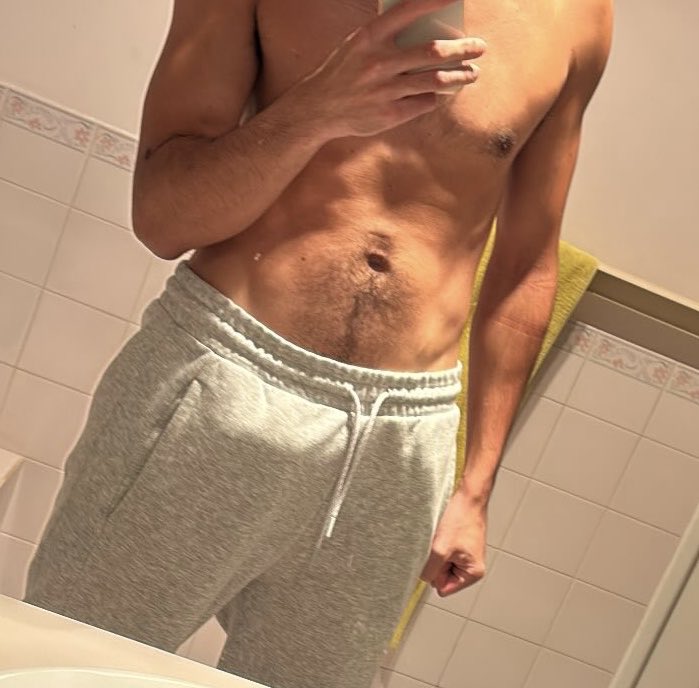 Commando grey sweats anyone?