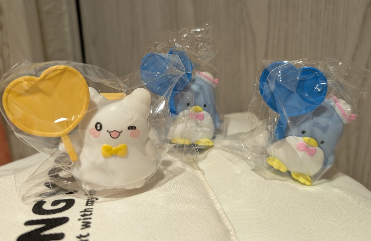 gomapek3's tweet photo. 【交換】サンリオ シークレットクリップ付きマスコット

譲：タキシードサム×2 はなまるおばけ まるまる
求：ハンギョドン ペックル マイスウィートピアノ KIRIMIちゃん こぎみゅん

本日新宿にて手渡しでの交換希望です。 https://t.co/anHA070DD0