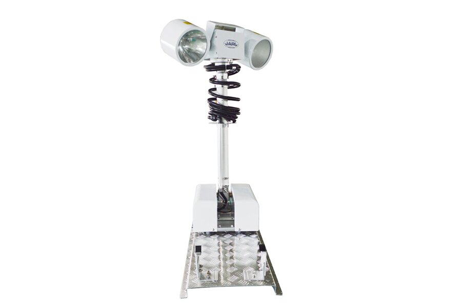 JARL telescopic searchlight (jarl-cn.com): adjustable height, 360° rotation, powerful illumination for emergency use.#JARL #TelescopicSearchlight #EmergencyLighting #VehicleMountedLight #IndustrialLighting