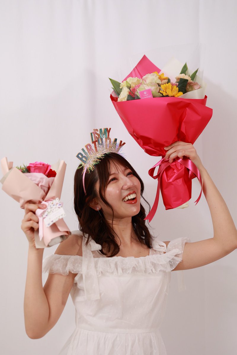 team_erimaru's tweet photo. @ERiRiNpq 

英里ちゃんお誕生日おめでとう☺️🎉
充実した1年にしてね！

写真は昨年のモアコレ撮影会の時の🤭 https://t.co/aY6FnSjDdY