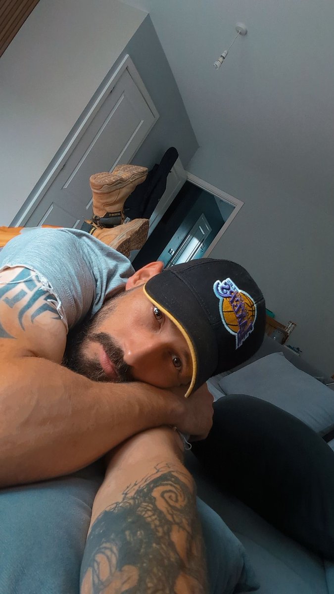 SweatyScaff's tweet photo. Drop me a follow for some 🌶 content https://t.co/0y4PXp20oV

#DaddyVibes #DomVibes #SubVibes #LinkInBio #GayNSFW #Gay18Plus https://t.co/HS5h8s6w0d