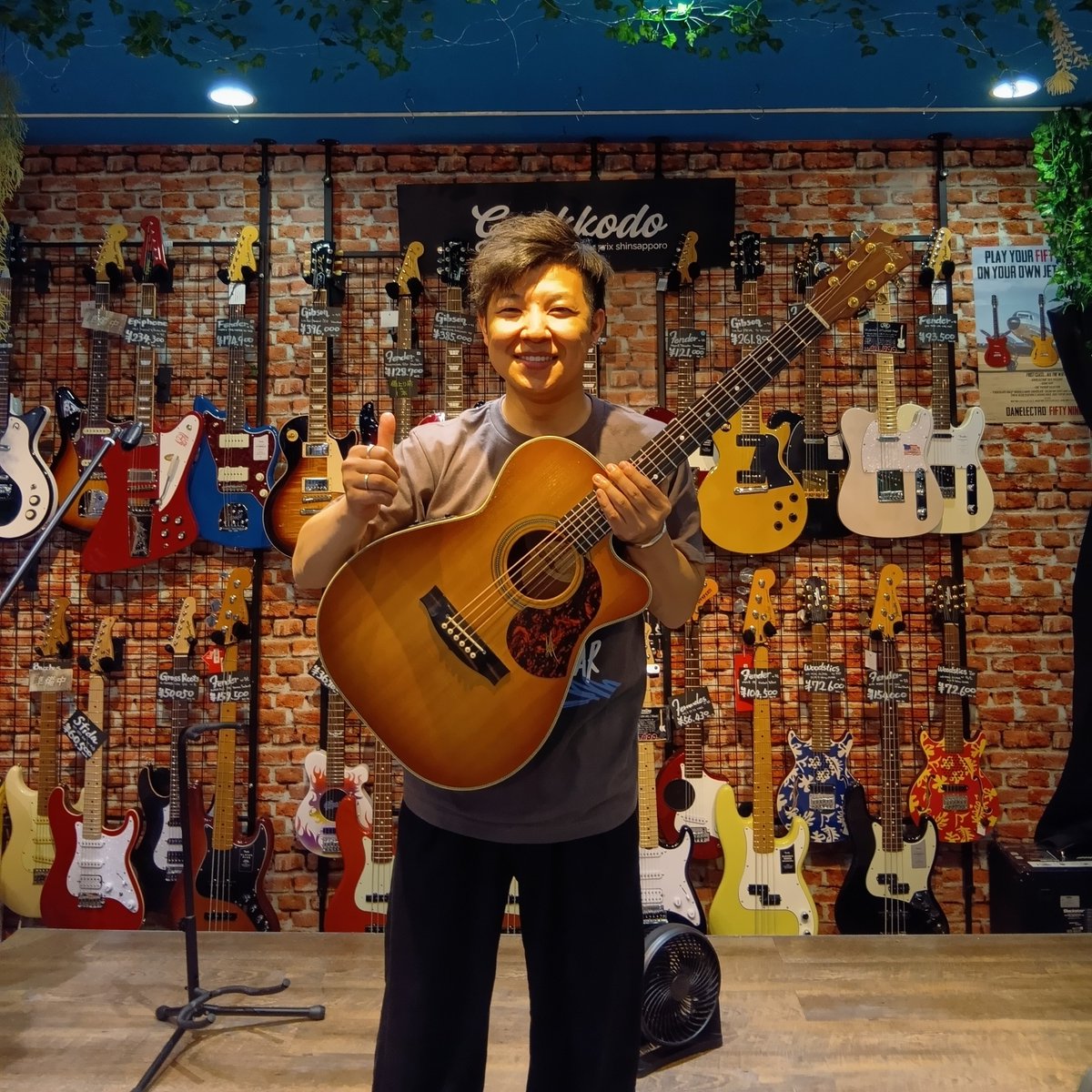 gkd_shinsapporo's tweet photo. 【#BloomLIVE】
#門馬由哉 インストアライブ
ありがとうございました🩵
当店では初めての開催!
ファンの方も、初めての方も楽しんで
頂けてると嬉しいです😊
#玉光堂新さっぽろ店 はこれからも
門馬さんを応援していきます👍 https://t.co/ltBcciqOHd