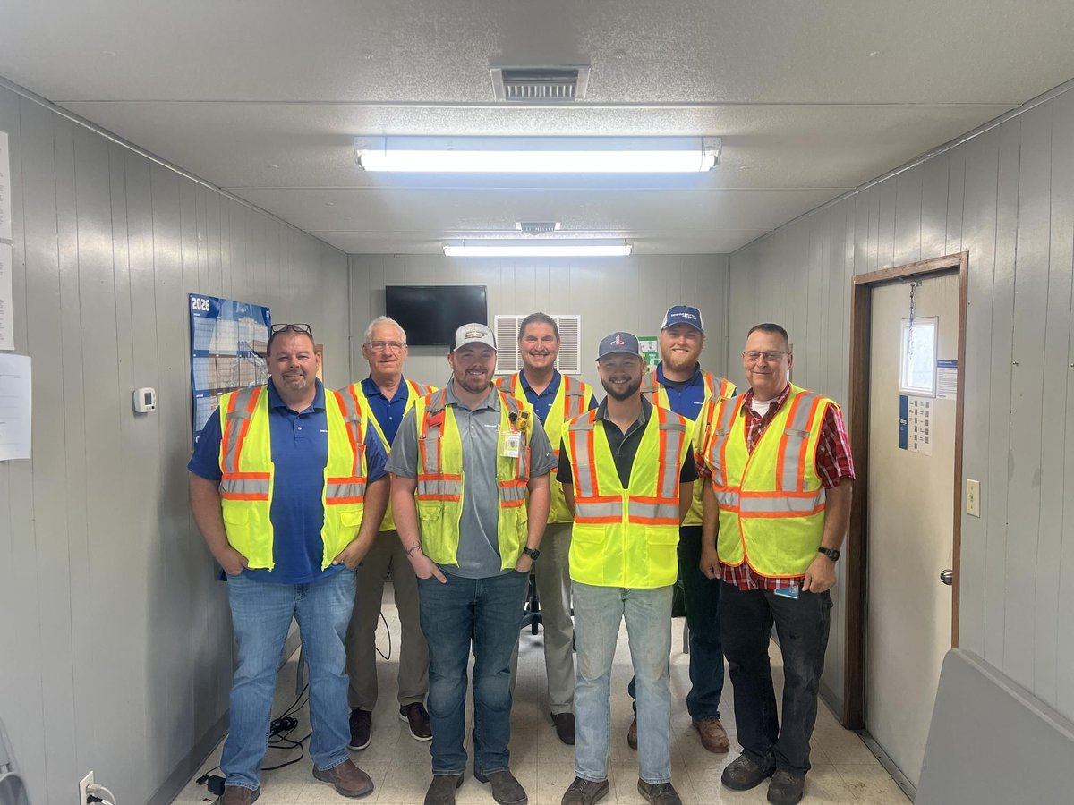 DenhamBlythe's tweet photo. At Denham-Blythe, our dedicated safety team leads a culture focused on proactive prevention and continuous training. Our culture is driven by our people and our shared responsibility to uphold safety in everything we do. 
#ConstructionSafetyWeek
#RecognizeRespondRespect
#DBStrong https://t.co/nBcRN2JDEx