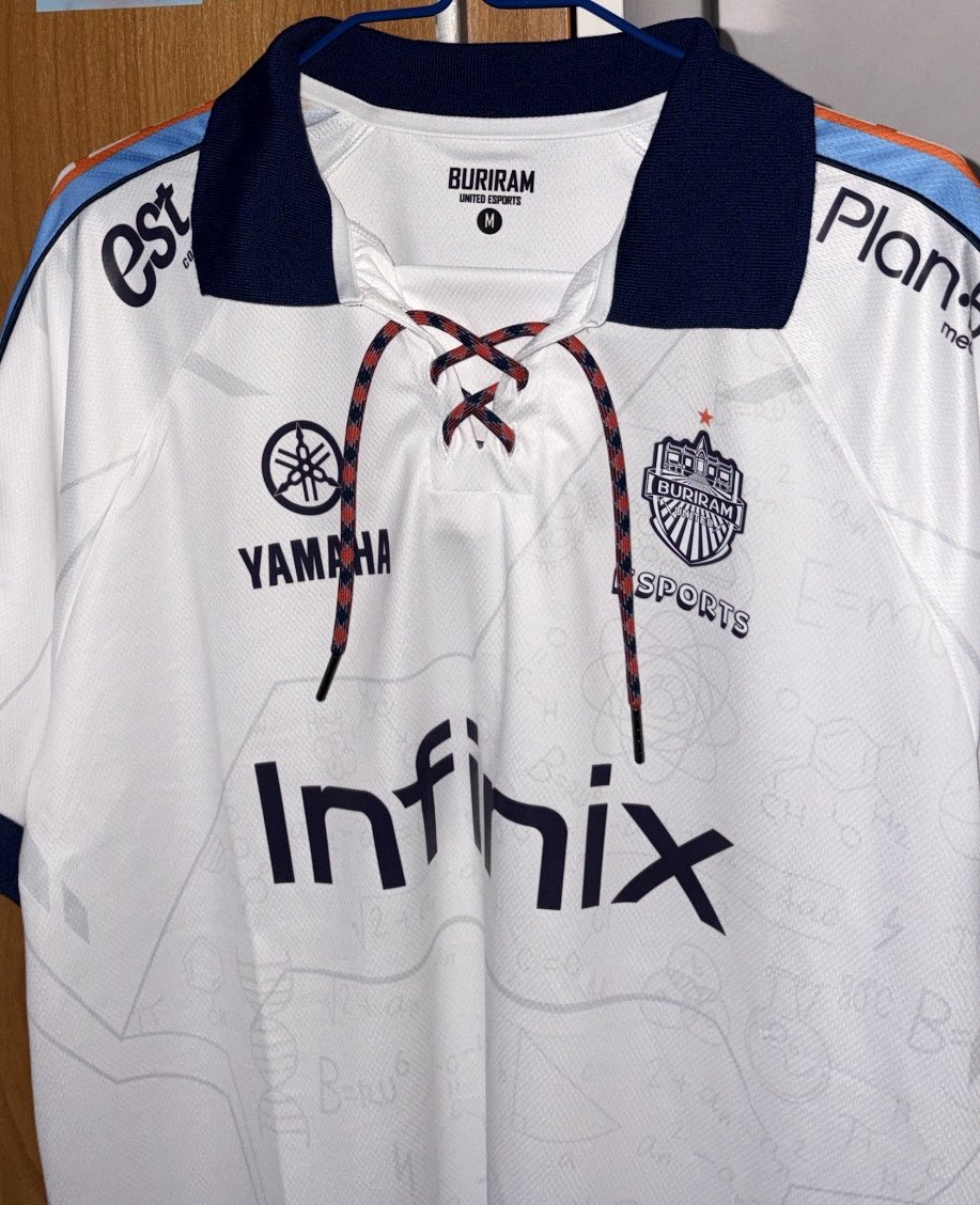 ppkritttkk's tweet photo. ปล่อย เสื้อ burriram winter jersey 2025 size L ☘️⭐️💙
550 รวมส่งคับ มีซอง (แต่ขอหาก่อน)
มัดจำ โอนเต็ม ได้หมดคับ
#บรรเบอ1ไม่มีเจนจ้า #BRUBLOOD #buriramunited https://t.co/5F7Wx7m15c