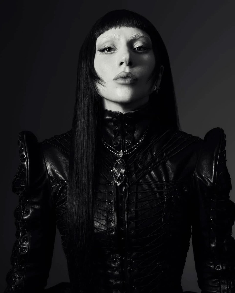 Gaga Daily tweet media