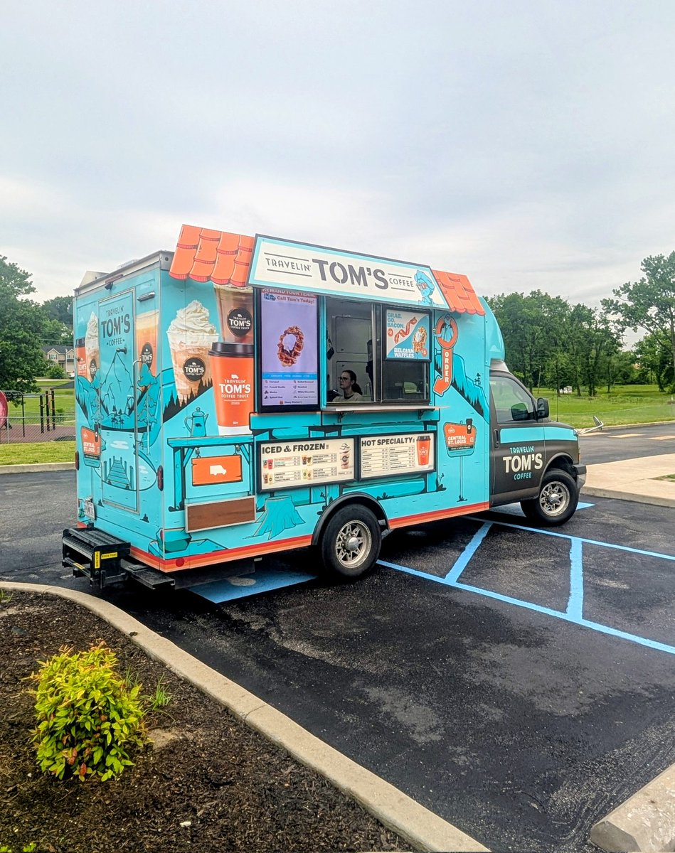 MsKatieDunlap's tweet photo. It's one of our favorite treat days! Thank you to Lil'Cat PTO for sponsoring today's Staff Appreciation with @travelin_toms! ♥️☕ #GoBlackcats @DittmannTori https://t.co/cifQ8W7no5