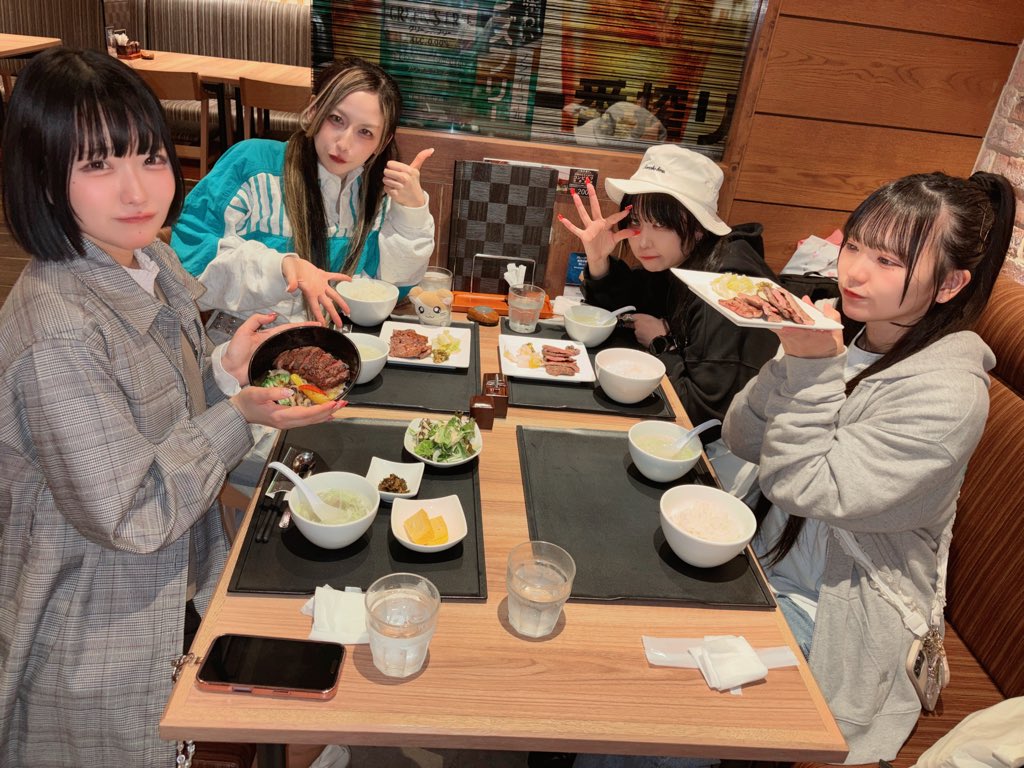 のあ tweet media