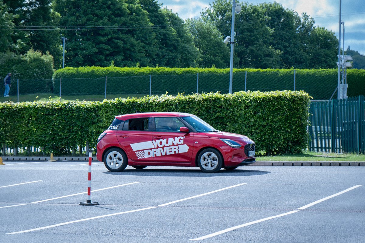 horizon_cc's tweet photo. 🚗 Y11 Driving Lessons 🚘

Our Year 11 students are hitting the road! As a reward for their perfect attendance, they’ve been given driving lessons to kick-start their journey to independence.  

A big thank you to @youngdriver

#AttendanceMatters #Rewards https://t.co/u2CKwXBo3H