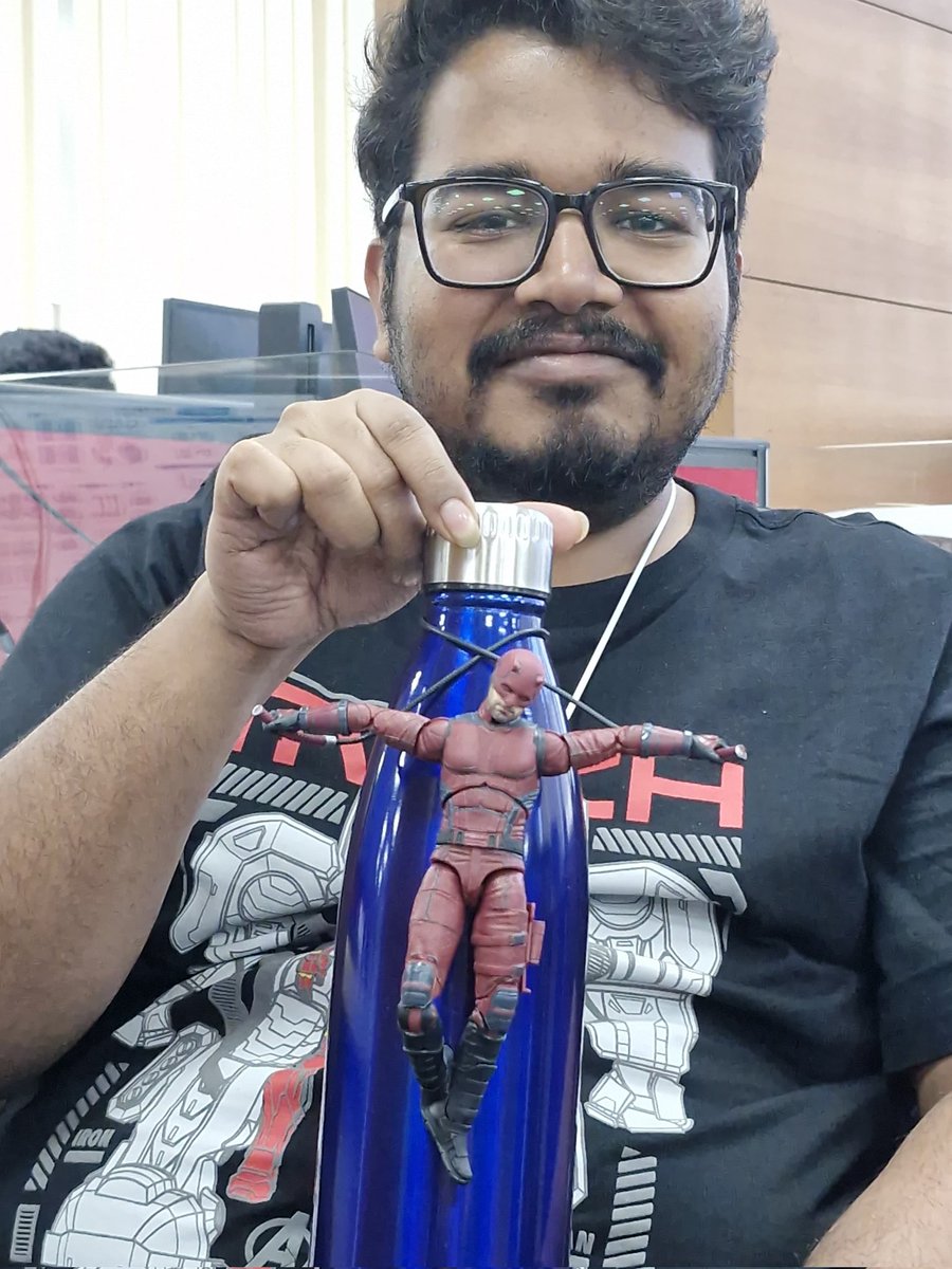 prabhu_dot's tweet photo. DDBA Admin see this 😂
Got my new #Daredevilbornagain action figure. And I did this..... https://t.co/2ffZrLjYSx