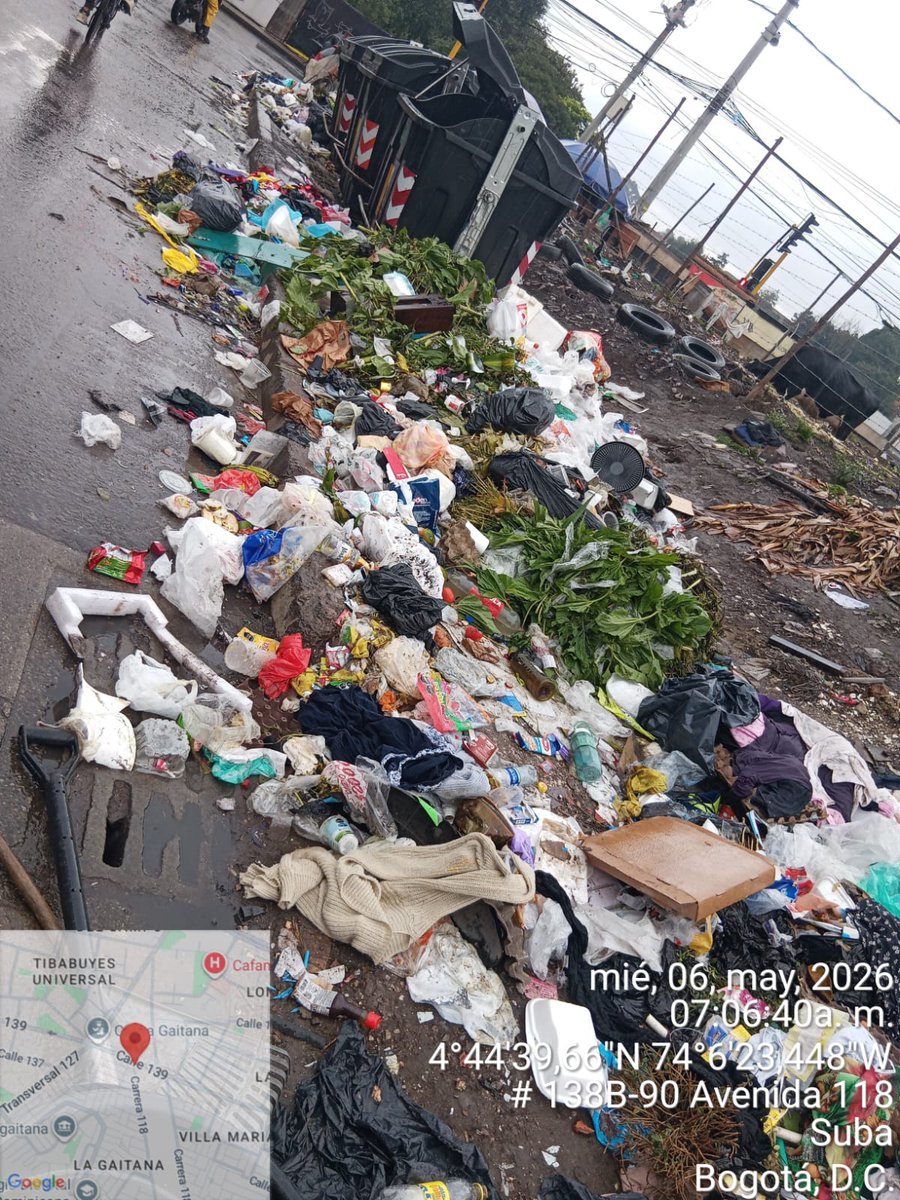 DAMOOON01's tweet photo. @Uaesp @Engativalcaldia @SecGeneralBog ¿Hasta cuándo la desatención de puntos como estos?
ni la policía, ni la alcaldía, nada.
ya son bastantes puntos en la localidad de suba en dónde vienen hacen videos y lo olvidan al otro dia, los negocios de flores en frente, y el gran problema de siempre : indigentes https://t.co/tEWm3kE9fH