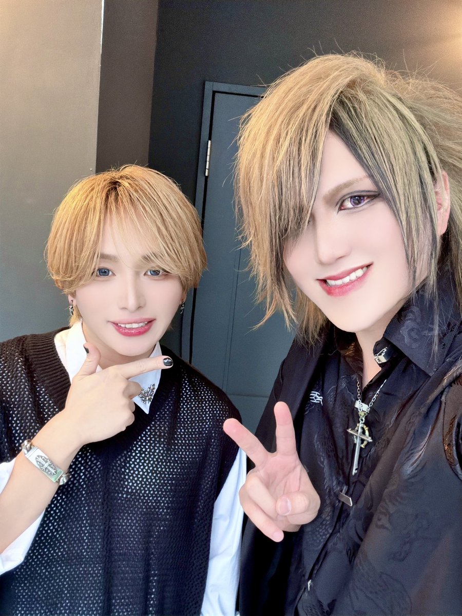 LyieK_Drums's tweet photo. 2026.05.06 @ Yogibo HOLY MOUNTAIN
透明少女主催
「こども会3」

叫真生誕バンドでした！
楽しかったぞ🥁
一緒に盛り上げてくれた皆様ありがとでした〜

叫真さんおめでとう🎉

とりあえず石川県に帰るぞ〜

写真撮ったから載せとくよん https://t.co/NQZEixc4JF