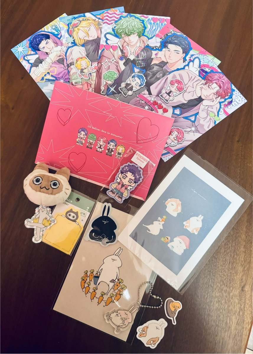 sho_maming's tweet photo. #クリマ54
#クリマの戦利品①
5/5参戦

こちらの皆様はもう私の中で
フォーエバーリピ確の方々‼︎
今回もお迎えできて嬉しい🫶

⭐︎やまなみさん（@yamanami_hm2 ）
◎イケパラグッズ

⭐︎しま/ねこのさん（@shima_nekono_ ）
◎🐈グッズ

⭐︎あかねこにごうさん（@naaak_a2 ）
◎🐇グッズ https://t.co/sBO5RjxxPb