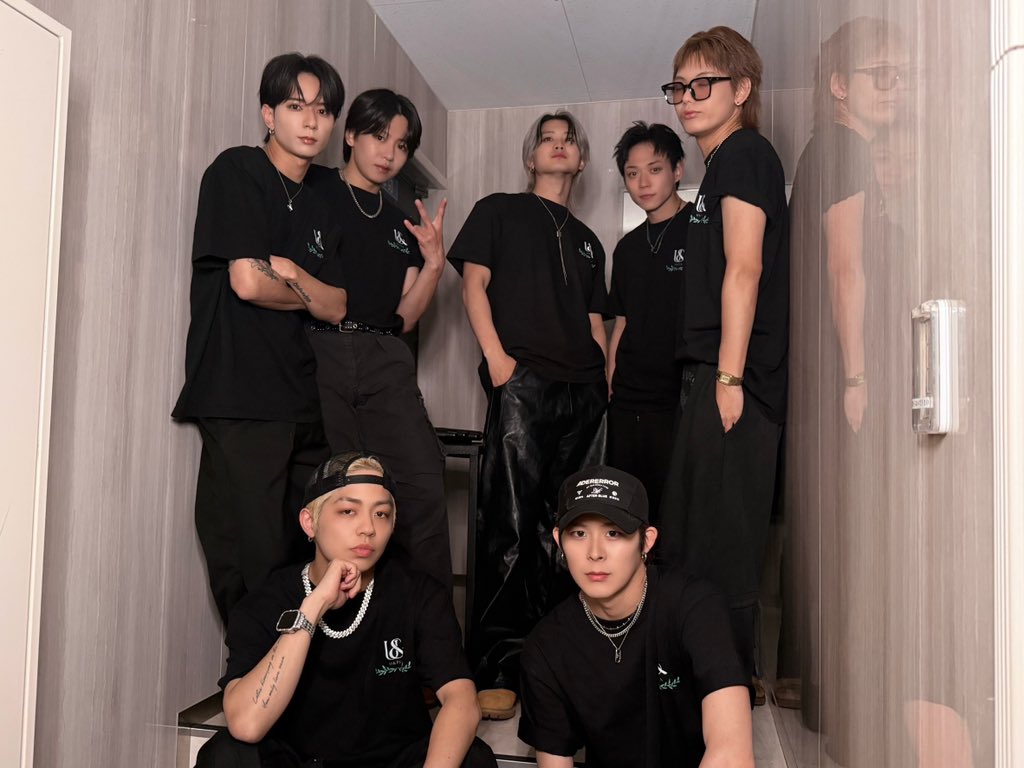 uandpiaofficial's tweet photo. 本日は47都道府県JAPAN TOUR"M-Eden" @ CRAZYMAMA KINGDOMにお越しいただきありがとうございました！✨

岡山公演ありがとうございました！✨

GW最終日！

皆さまの応援のおかげで、最後まで走りきることができました！🏃‍♂️

ご来場いただいた皆さま、TikTokでご覧いただいた皆さま、そしてたまたま見かけて知ってくださった皆さま、本当にありがとうございました！✨️

本日の岡山公演も、皆さまが声を出してくれたり手を振ってくれたりと、最高に盛り上がる時間になりました！
本当にありがとうございます！🍑

47都道府県TOURはまだまだ続きます！
ラストの国際フォーラム ホールAまで、全力で駆け抜けていきますので、最後まで応援よろしくお願いします！🔥

スケジュールを空けてご来場いただければ観覧できる「未来チケット」もございますので、ぜひチェックしてみてください！🕊

https://t.co/XpxpEucls0

Give me more feat L-PLANⅡ, Buggy Bee / Sel, U&pia, U&der
Official MVが公開されました！
ぜひご覧ください✨
https://t.co/zw2p25Ygq4

~Today's Setlist~
①部
1. Apocalypse📸
2. Pulse
3. Origin
4. New City
5.  Matsuri

②部
1. Apocalypse📸
2. Luminous
3. Jumping
4. Billy Billy Young
5. Star"light"s

次のイベントは5/10(日)！
メンバープロデュースフリーライブ @ 新宿マルイ メン 8Fを開催します！

フリーライブはTiktok配信もあります！
ぜひご視聴ください📱
■Official Tiktok
https://t.co/NYkxFa1vRp 

たくさんの方のお越しをお待ちしております！

#uandpia_Eden
#uandpia #エンピ #ユーエンピー #Eden
