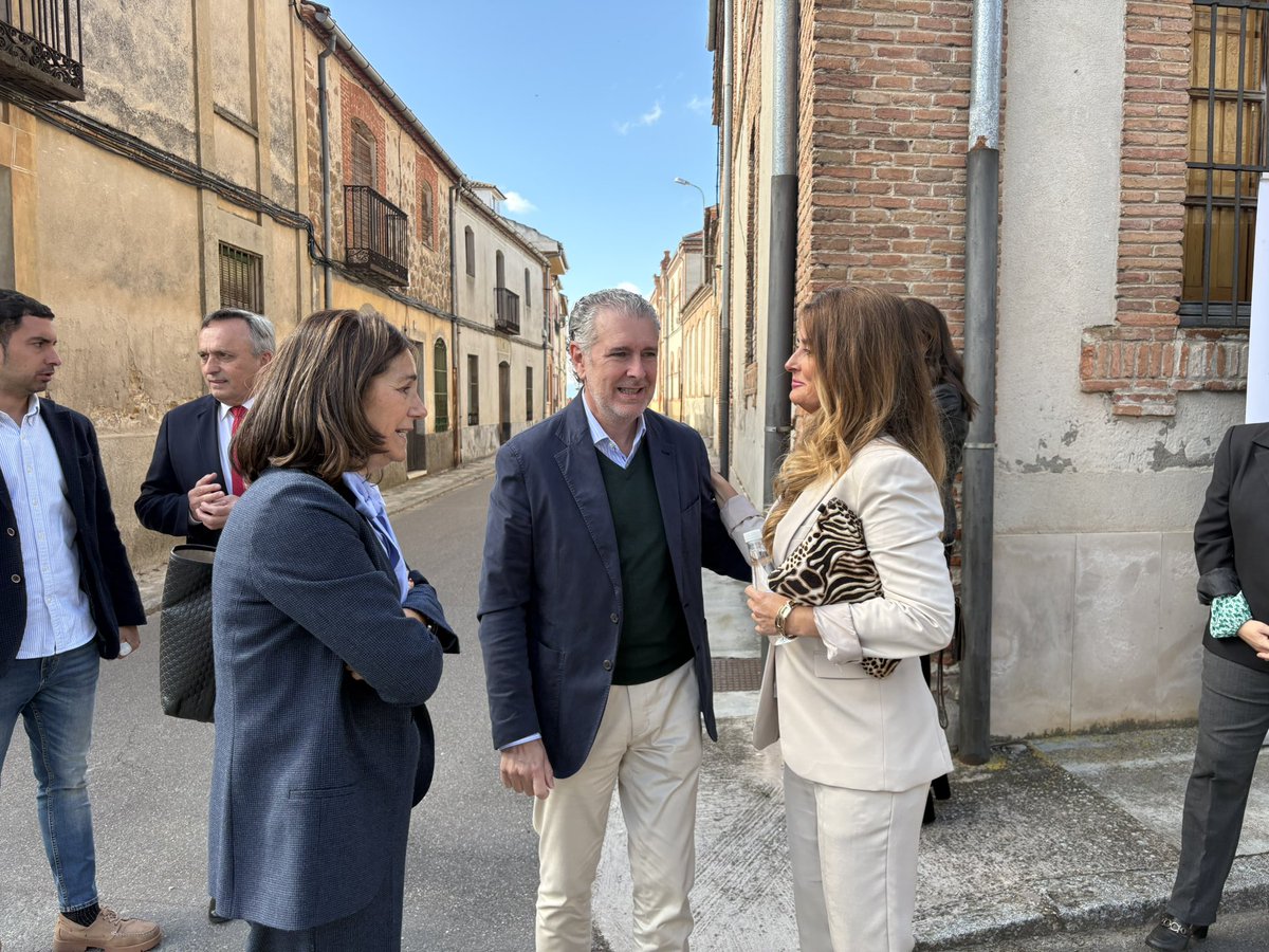 VOX Segovia tweet media
