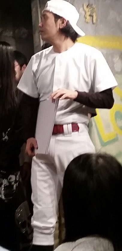1枚目2枚目3枚目→2018年【68キロ】 4枚目→2025年【108キロ】
