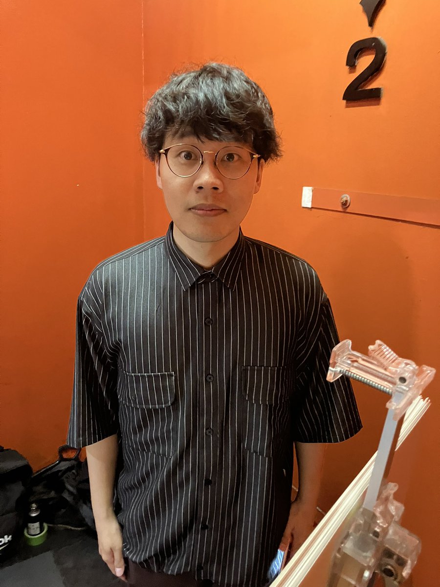 うすらトンカチ tweet media