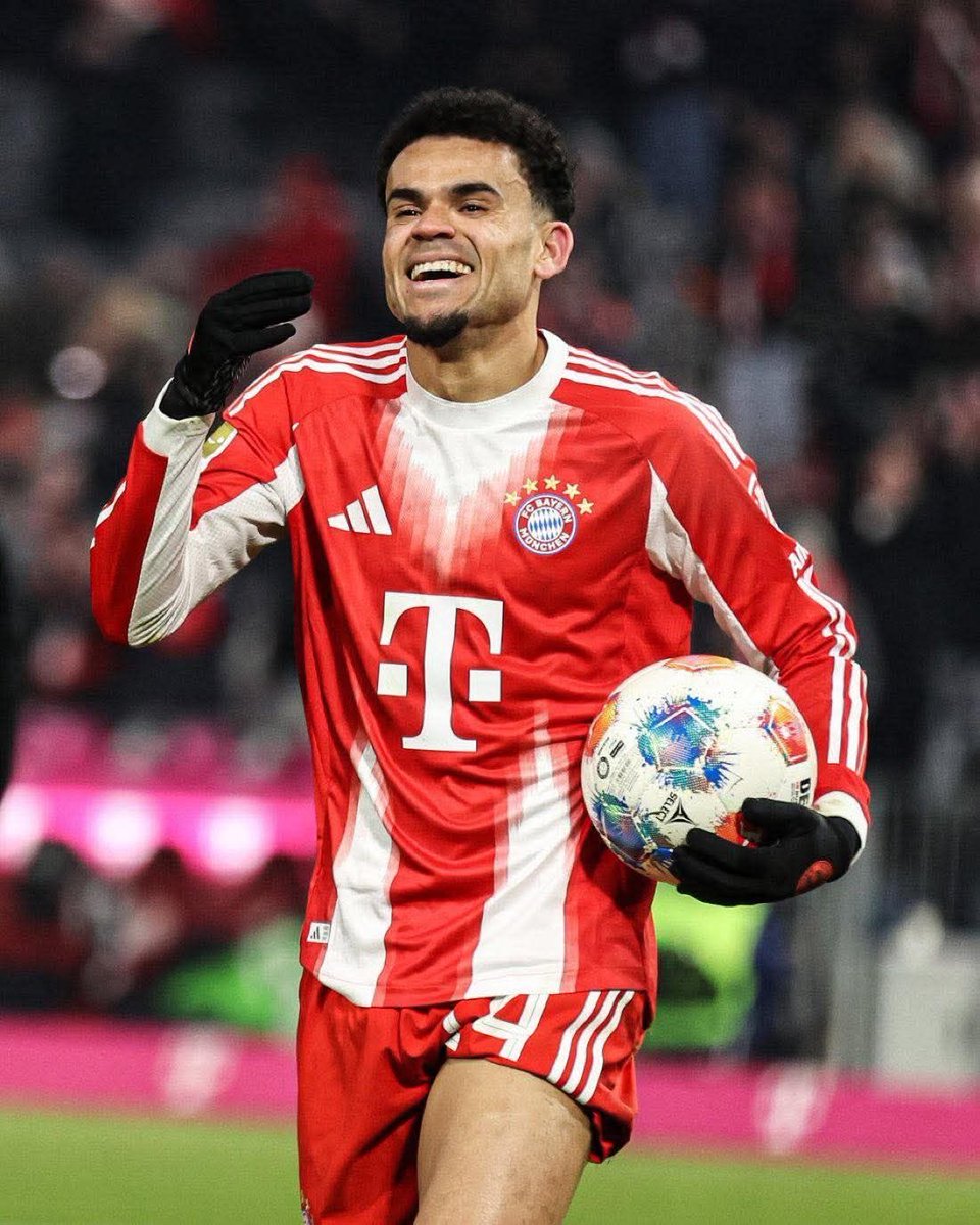 🚨 ¡DINÁMICA! ⚽🔥

Si Luis Díaz marca gol en el partido  Bayern vs PSG , regalaré $40.000 al comentario con menos like en este Tweet . 💸

👉 ¿Cómo participar?

🔁 Presiona RT
💬 Deja tu comentario 👇
🏆 ¡El comentario con menos Like gana!