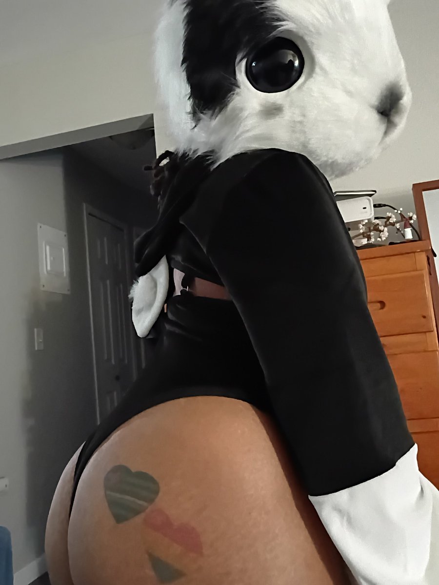 MilkyMilfyBunBun tweet media