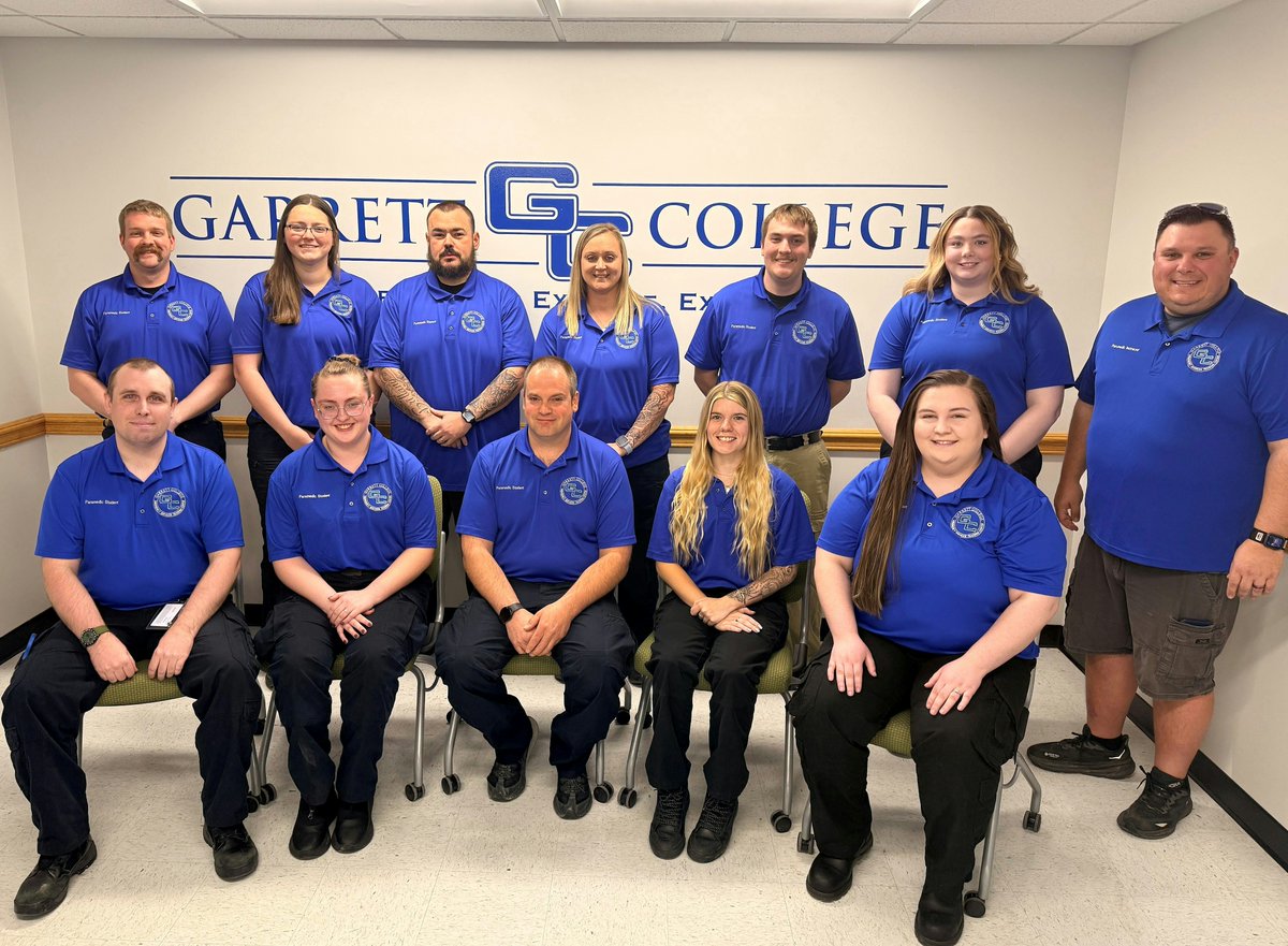 GC_CEWD's tweet photo. 🚑 Celebrating the 23rd Paramedic Class! Join us May 12 at 7 PM in the PAC as we honor the Class of 2026 and their dedication to EMS.

➡️ Apply now—next class starts this fall (deadline: end of June).
📰 https://t.co/YH9wxGGkHM https://t.co/hNCz7ssT23