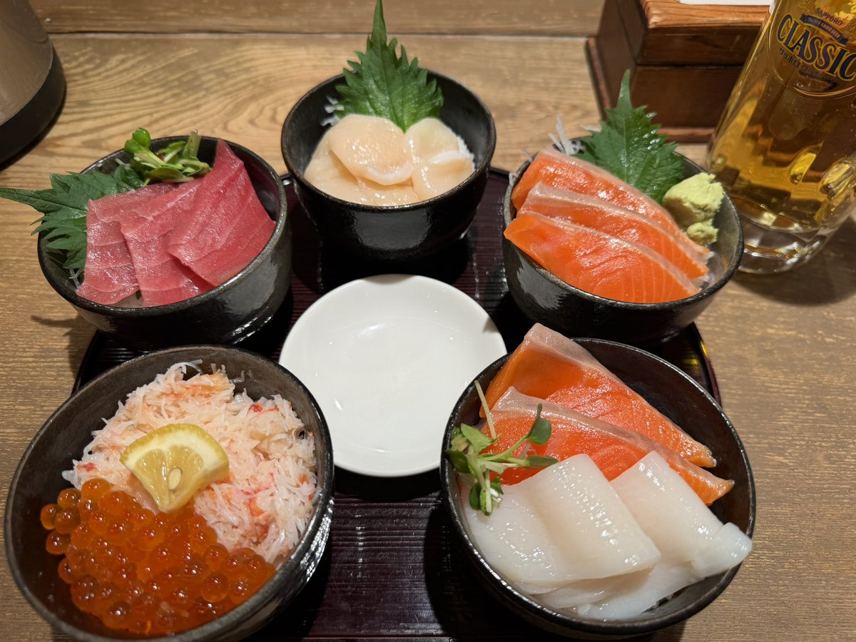 tyama04ls's tweet photo. 体調悪いけど、頑張って色々食べた！焼肉とかは写真撮り忘れた！北海道最高 https://t.co/5qUmpsAAqm