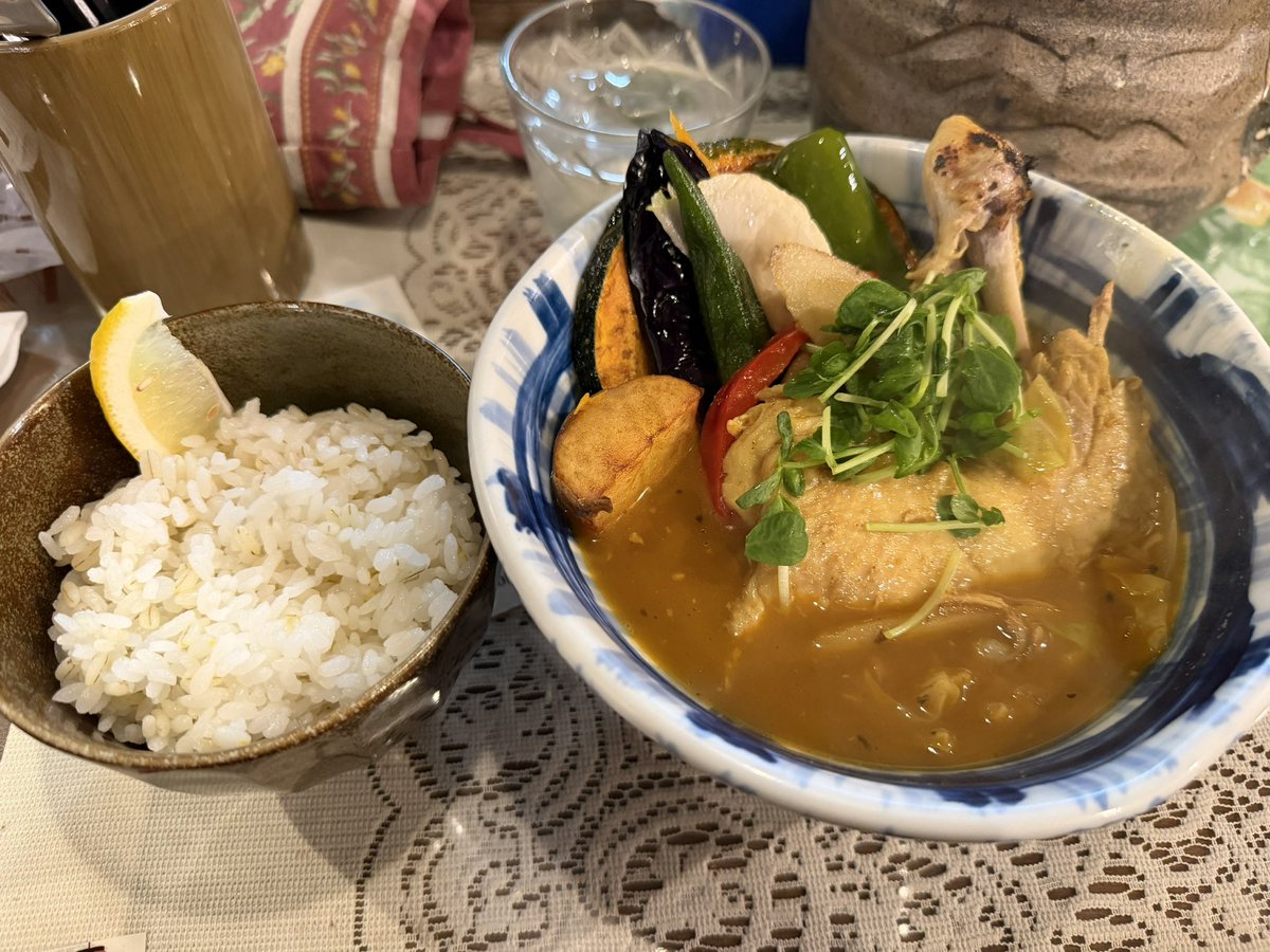 tyama04ls's tweet photo. 体調悪いけど、頑張って色々食べた！焼肉とかは写真撮り忘れた！北海道最高 https://t.co/5qUmpsAAqm