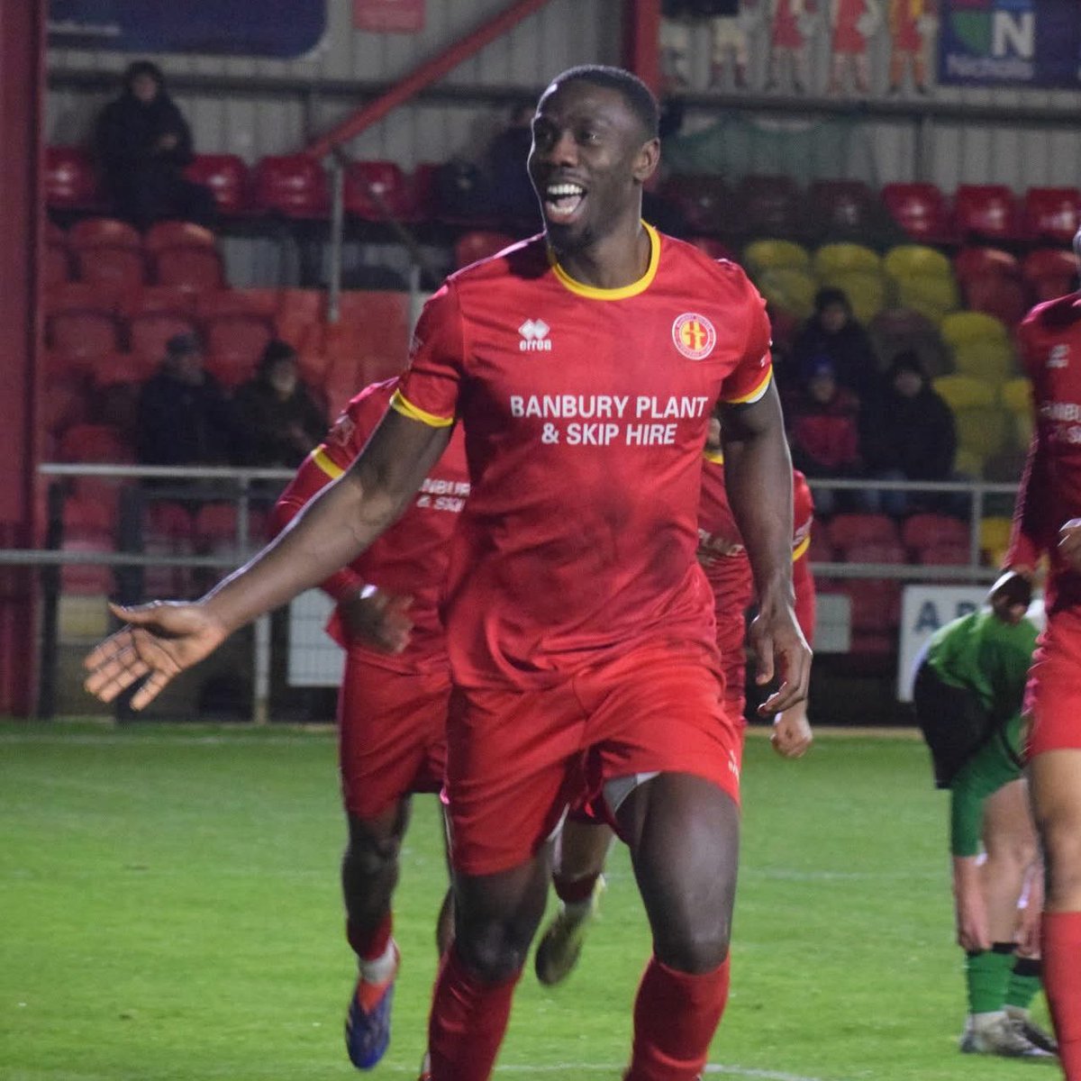 BanburyUnitedFC's tweet photo. Captain. Skipper. Leader.
Our rock at the back 💪 

#WeAreUnited | #UTP https://t.co/nxXehcotZu
