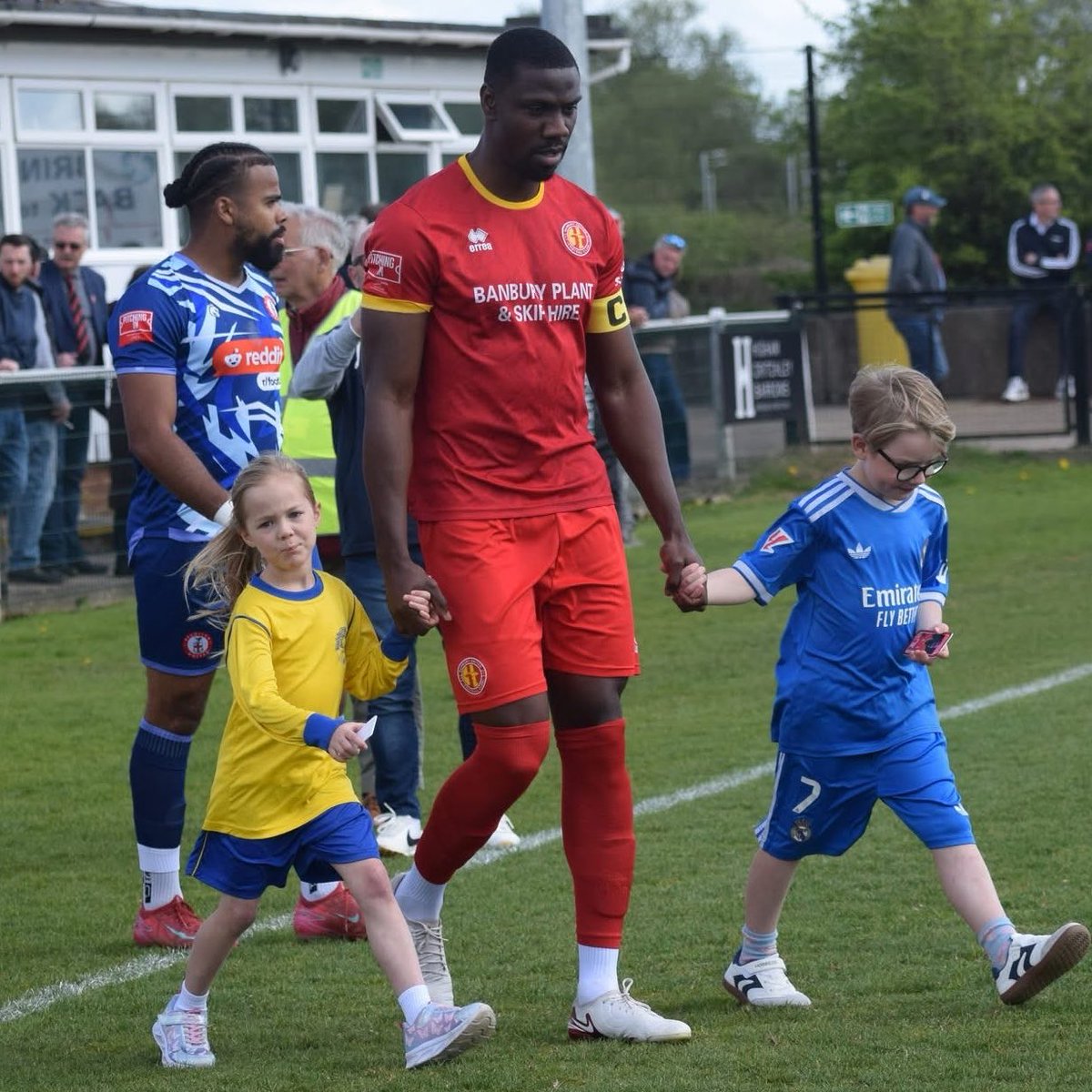BanburyUnitedFC's tweet photo. Captain. Skipper. Leader.
Our rock at the back 💪 

#WeAreUnited | #UTP https://t.co/nxXehcotZu