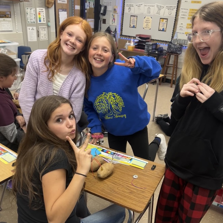 VG302's tweet photo. Sixth grade made potato batteries with Ag in the Classroom. They will leave them connected to see how long the clock stays powered on! ⏰🥔
This was a great connection to their energy unit in Science class. Thank you Ag in the Class for such fun activities! https://t.co/tg4Ddd0bCT