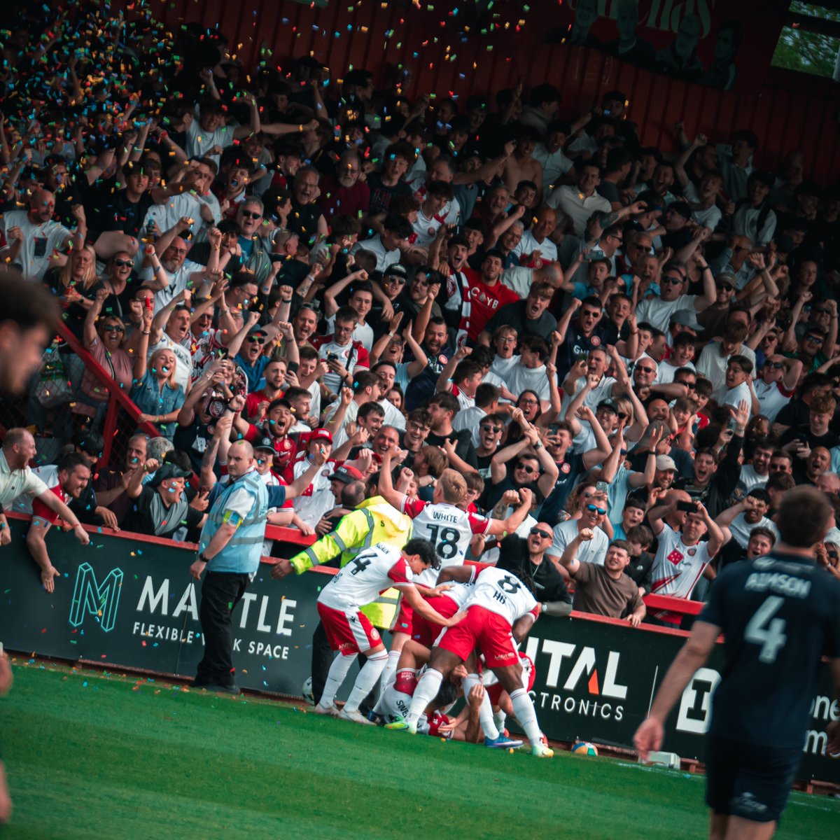 StevenageFC's tweet photo. Saturday's @SkyBetLeagueOne Play-Off Semi-Final First Leg vs Stockport County is SOLD OUT. ❌

No tickets will be available on the day. Please do not travel to the stadium without a valid match ticket.

Thank you for your fantastic support!