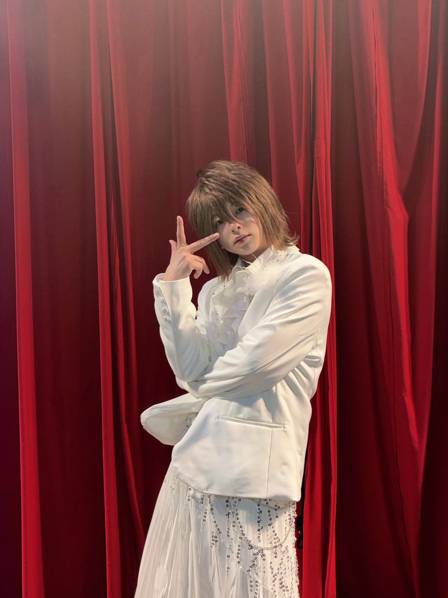 7min_yu's tweet photo. 𝟕𝐦!𝐧 𝐍𝐞𝐰 𝐒𝐨𝐧𝐠 𝐏𝐫𝐞𝐦𝐢𝐞𝐫𝐞 𝐋𝐢𝐯𝐞にお越しいただきありがとうございました！！
半年ぶりの新曲そして、一年ぶりのMVという事ですごく気合いの入った楽曲となっております！！
これから色々公式にてポストされるので是非チェックしてね✅
また、色々明日の配信で話します！ https://t.co/wE23S3dXpV
