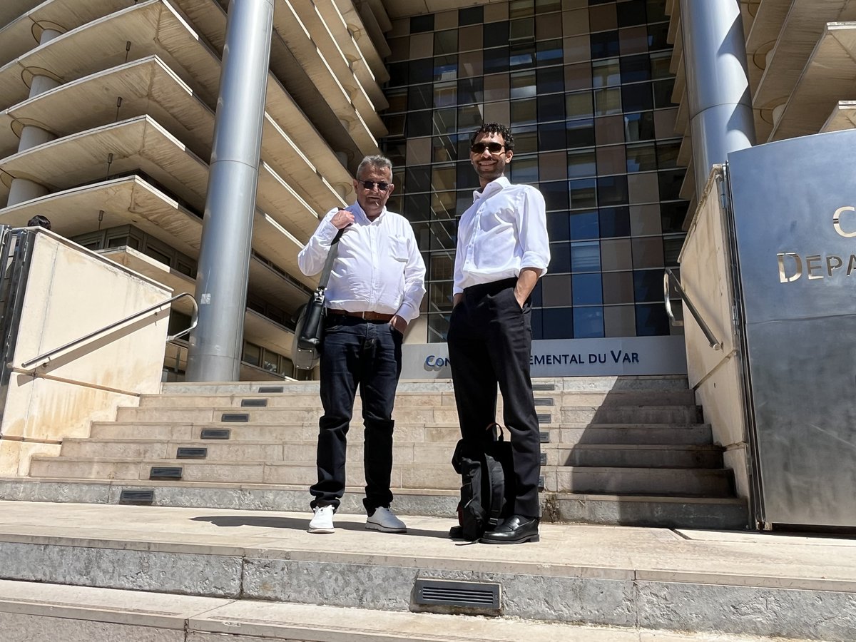 LVRFLEET's tweet photo. 🚗 Sud-Est : visites terrain PPRR

Échanges avec clients et partenaires autour du PPRR : innovations avec Richel Group, travail de fond avec le Département du Var et point PPRR avec ID Logistics.

👥 L’humain reste au cœur d’une prévention efficace.

#RisqueRoutier #Prévention https://t.co/JWYu6WrliJ