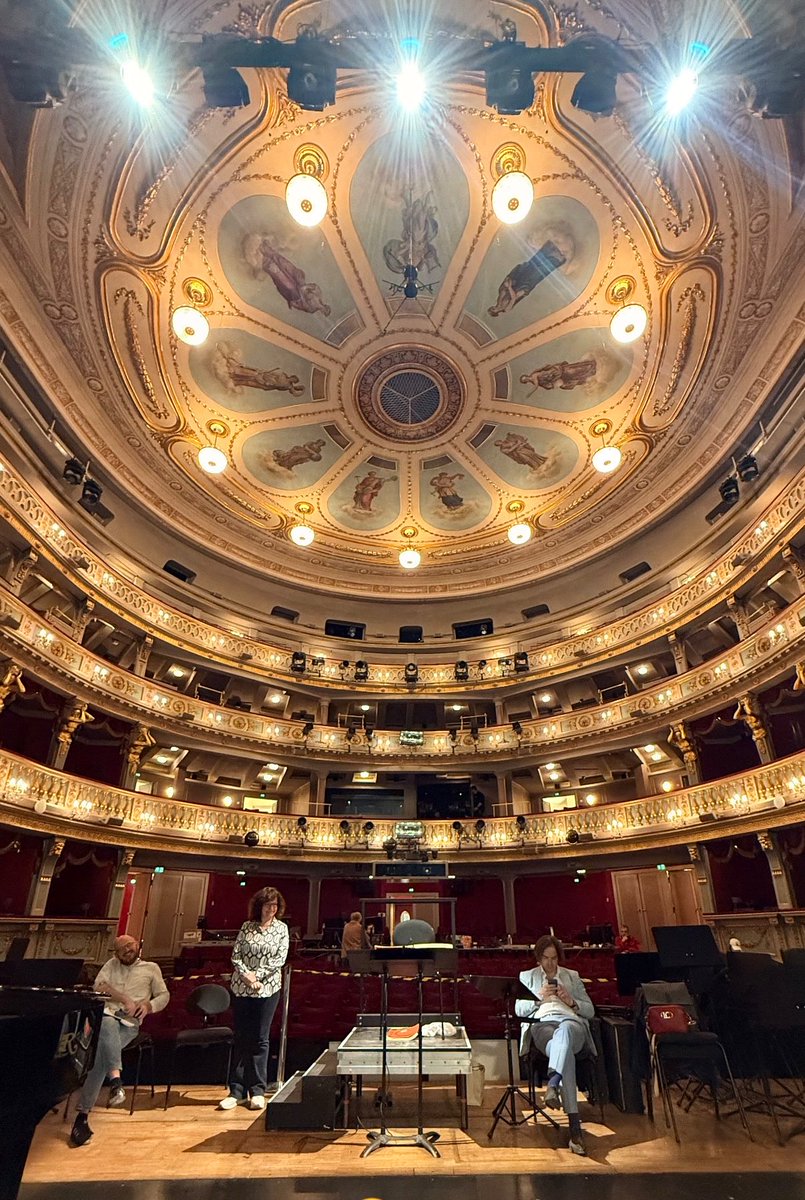 JoyceSoprano's tweet photo. My boyz! 😉 We have moved into the theater this week for #Stiffelio. We are getting closer and closer to opening this show @TheaterWien…so we take naps on stage whenever we can. 😴 https://t.co/sGkl35Gy7X