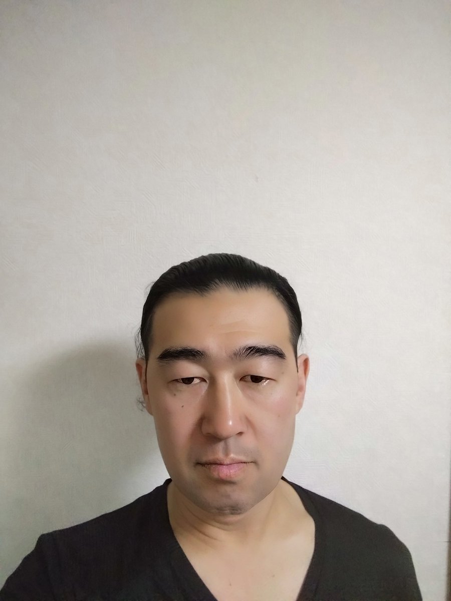 一万年と二千年ぶりに髪切りました。

カツラができそうなくらい髪の毛www