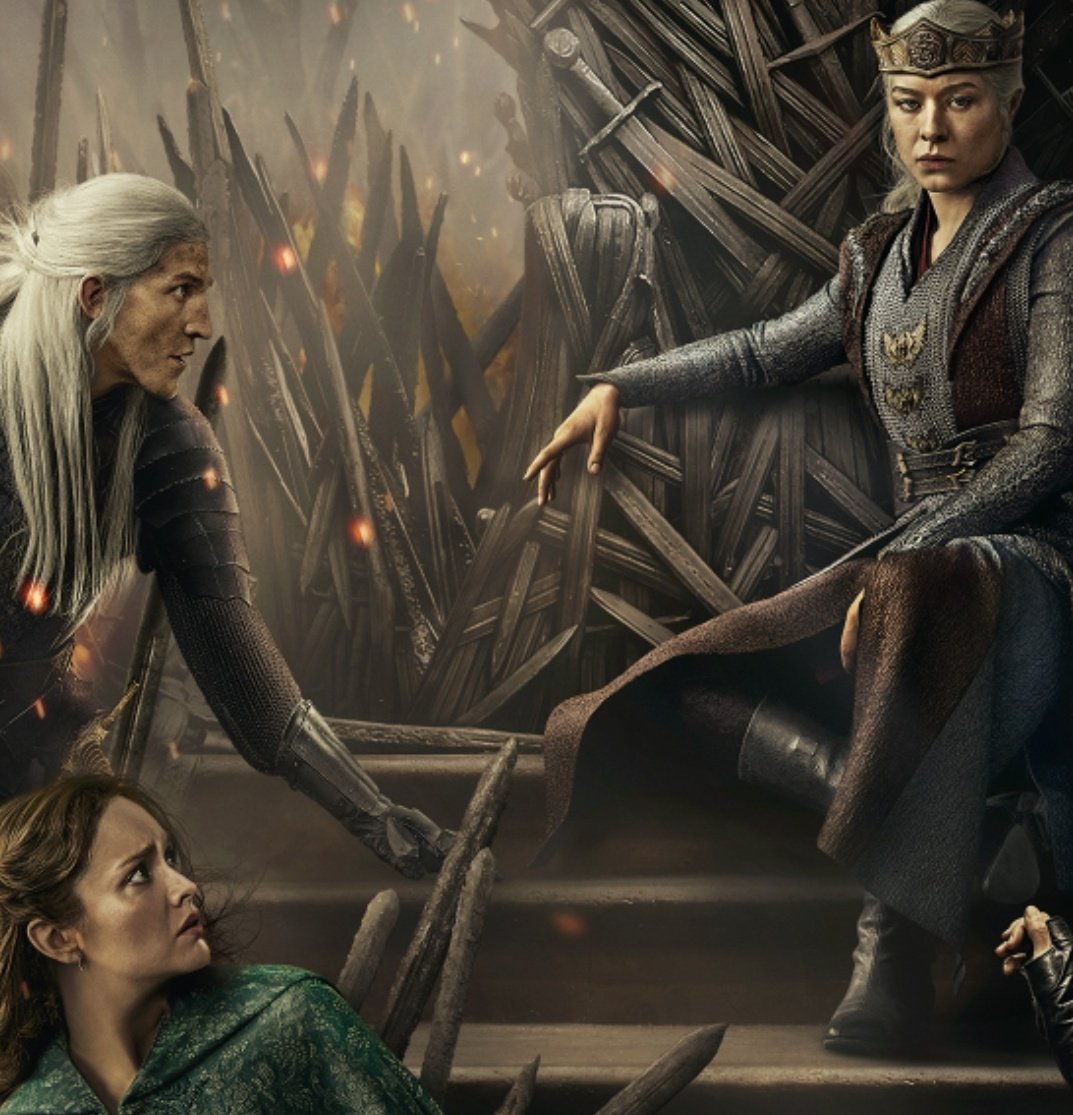 illusorycastle's tweet photo. the way alicent wants to protect heleana but still looks back at rhaenyra, and rhaenyra looks straight ahead, the crown heavy on her head but her finger directly pointed towards alicent...both alicent and rhaenyra being at conflict with duty because of their love for each other https://t.co/ZD1QRWF4Mr