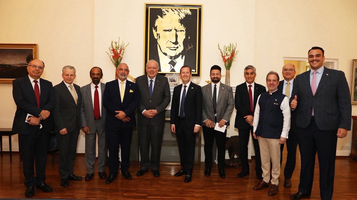 USAmbIndia's tweet photo. Enjoyed hosting the Chiefs of Mission from the Caribbean, Central America and South America on the strategic importance of the Western Hemisphere to Indo-Pacific stability and expanding India’s engagement with the region. 🇺🇸🇵🇪🇹🇹🇬🇹🇵🇾🇨🇱🇵🇦🇨🇴🇸🇻🇺🇾🇩🇴 https://t.co/EtD6GrOmEl