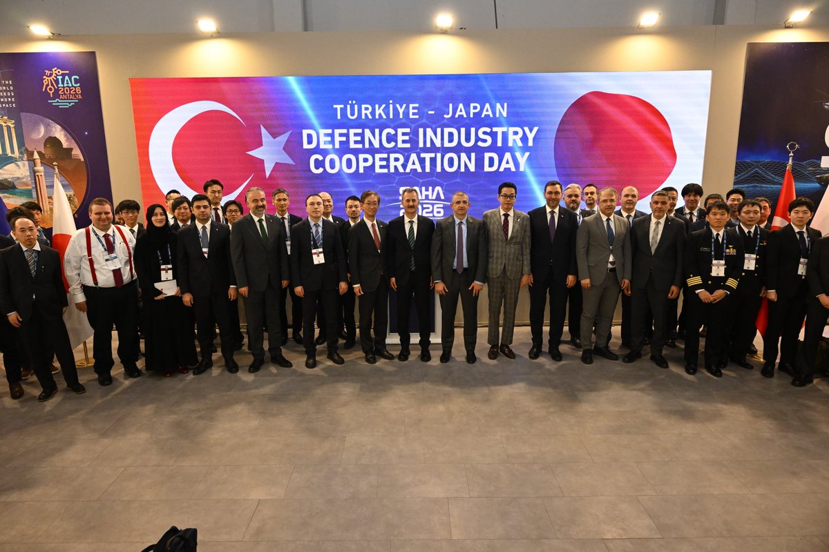 halukgorgun's tweet photo. 📍 İstanbul 🇹🇷🤝🇯🇵 

SAHA 2026 marjında ilki düzenlenen Türkiye–Japonya Savunma Sanayii İş Birliği Günü programına katıldık. 

Program kapsamında; Savunma Sanayii Başkanlığımız ve Japonya Tedarik, Teknoloji ve Lojistik Ajansı (ATLA) karşılıklı Niyet Mektubu (LOI) sundu. 

Türkiye ve Japonya arasında savunma sanayii iş birliği zeminini güçlendiren etkinlikte; kurumsal sunumlar ile karşılıklı kabiliyetler paylaşıldı, Türk ve Japon firmalar arasında B2B görüşmeler gerçekleştirildi

Bu program ile; iki ülke arasında savunma sanayii ve yüksek teknoloji alanlarında stratejik iş birliğinin geliştirilmesine yönelik önemli adımlar atıldı.

Başta SAHA İstanbul Yönetim Kurulu Başkanı Sayın Haluk Bayraktar ve Japonya’nın Ankara Büyükelçisi Sayın Tamura Masami olmak üzere programa katkı sunan tüm paydaşlara teşekkür ediyoruz.

#MilliTeknolojiHamlesi #MilliYetkinlikHamlesi

📍 Istanbul 🇹🇷🤝🇯🇵

We attended the inaugural Türkiye–Japan Defence Industry Cooperation Day, held on the sidelines of SAHA 2026.

As part of the program, Secretariat of Defence Industries of Türkiye and Japan’s Acquisition, Technology & Logistics Agency (ATLA) exchanged Letters of Intent (LOI).

At the event, which further strengthened the foundation for defence industry cooperation between Türkiye and Japan, institutional presentations were delivered, mutual capabilities were shared, and B2B meetings were held between Turkish and Japanese companies.

Through this program, important steps were taken toward advancing strategic cooperation between the two countries in the fields of defence industry and high technology.

We extend our sincere thanks to all stakeholders who contributed to the program, particularly Mr. Haluk Bayraktar, Chairman of the Board of SAHA Istanbul, and H.E. Tamura Masami, Ambassador of Japan to Ankara.