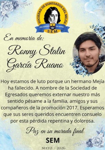 QuitoNoticias1's tweet photo. 🚨 #BUSETEROS mata a este joven tras estrellarse #borracho contra una casa en el sur de #Quito.
🔹 Terminó con una familia. https://t.co/ikitOpI8EQ