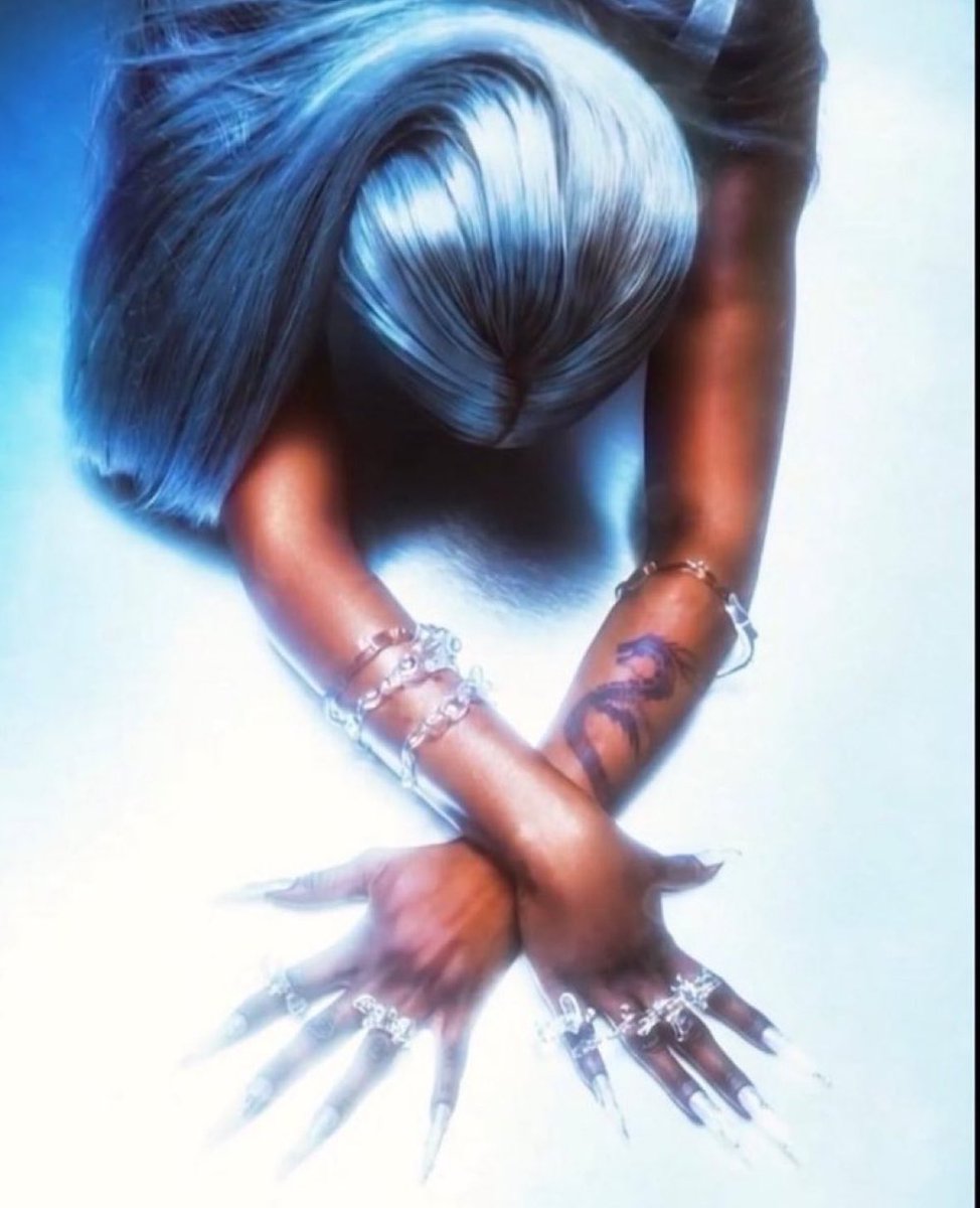 same exact concept with the same exact color story and poses like what happened to shame omg