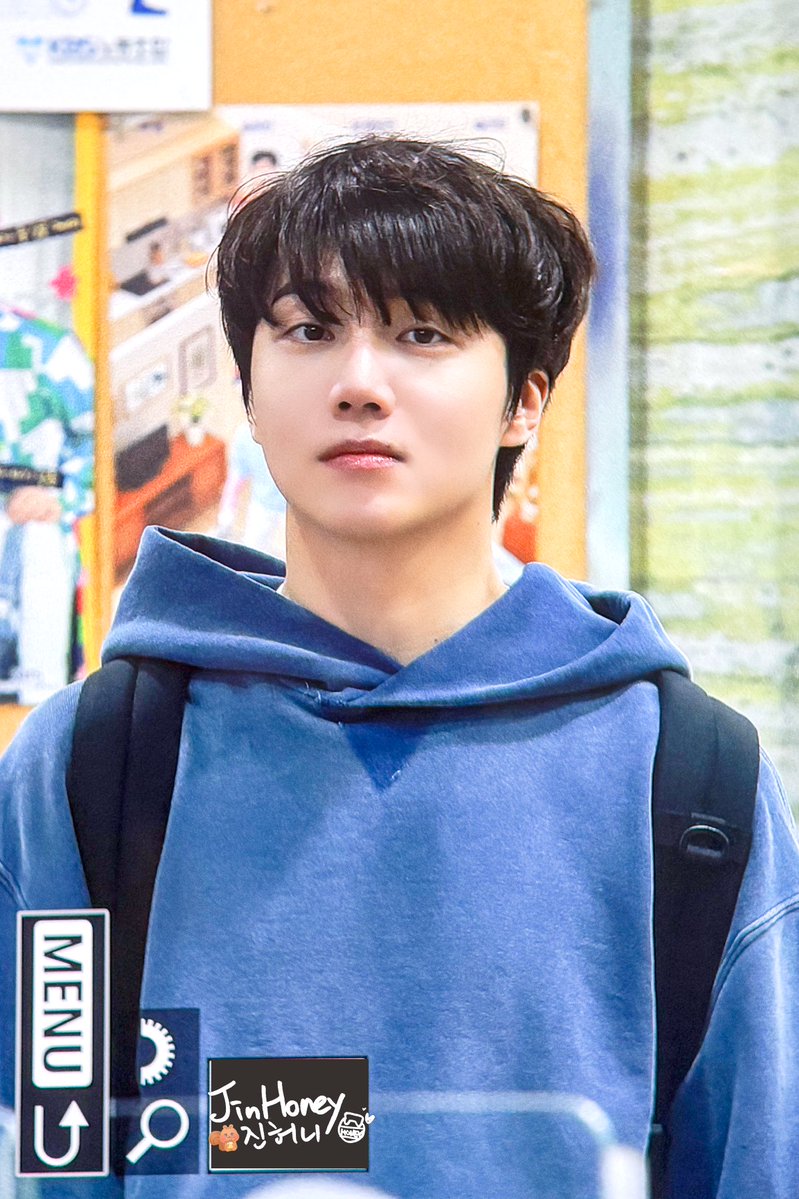 JinHoney🍯 tweet media