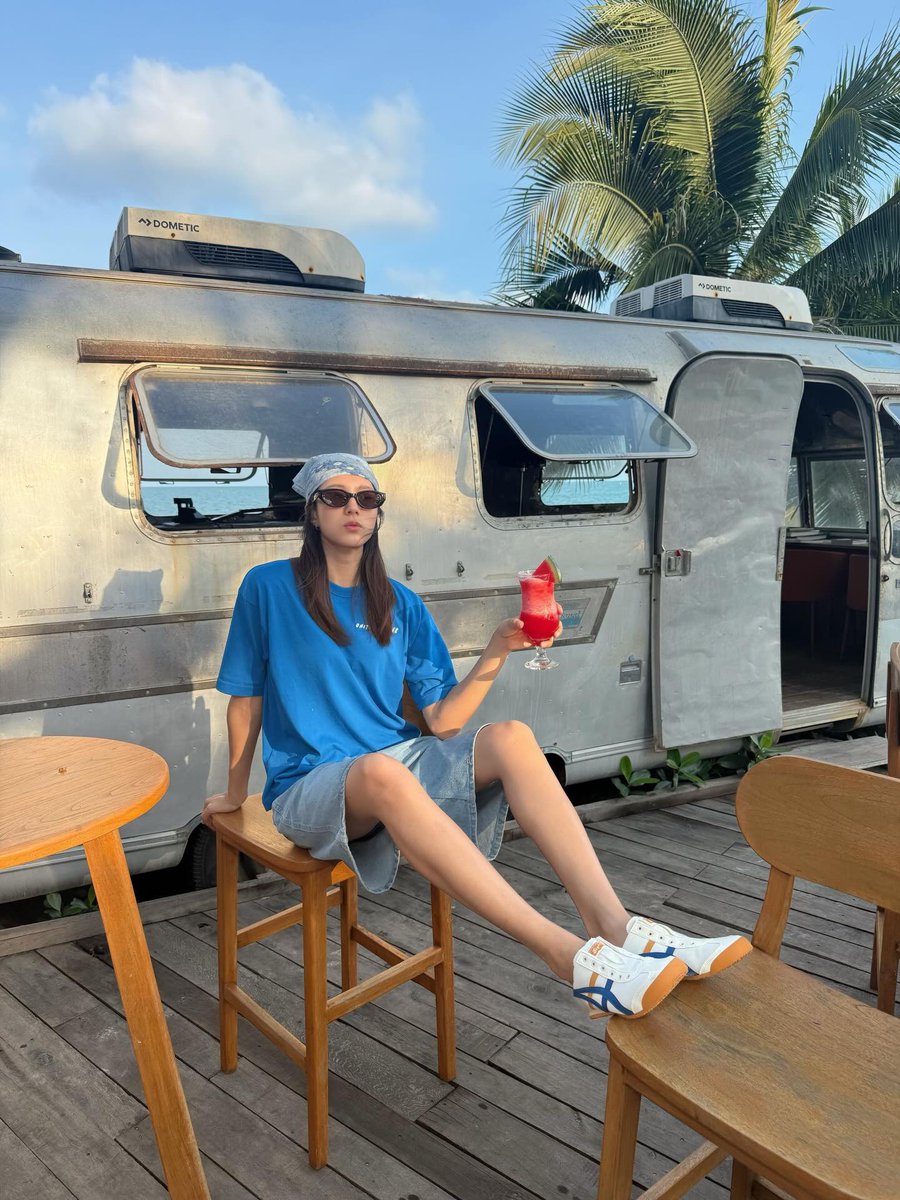 dinomewwww's tweet photo. IG Post Update

💙 @.onitsukatigerofficial @.onitsukatigerth

#onitsukatiger 
#MEXICO66PARATY
#dpromptcommunication

#khunmewwww 🦖
(1) https://t.co/NAEcr46B4a