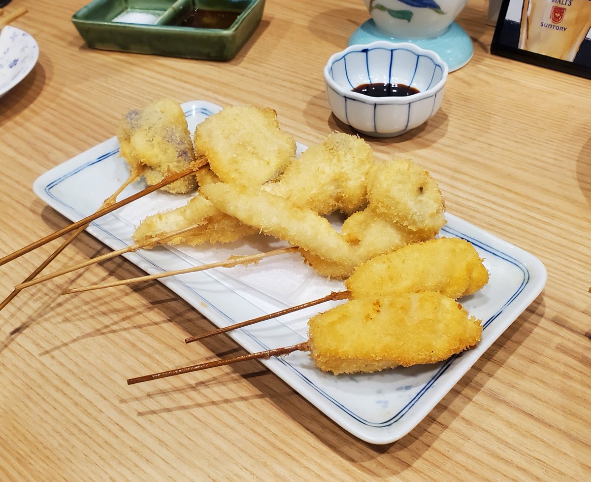 ドラゴングランプリ個人打ち上げ🥂

初めて入ったお店だったけどチョイスが良くて美味しく過ごしやすく雰囲気のとても好きな店だった

串カツもたらふく食べてもらいました(*´ω｀*)