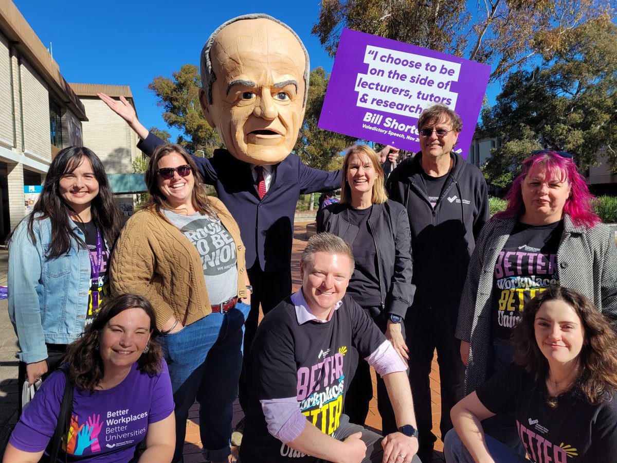 LachlanClohesy's tweet photo. What a bunch of legends at yesterday's #UCstrike at @UniCanberra. ✊ https://t.co/TeyGkCC5KV