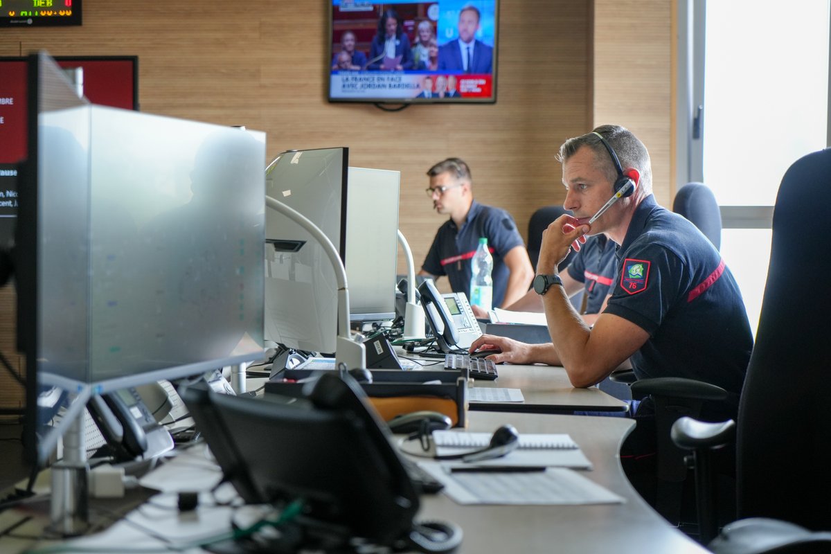 Sapeurs-pompiers 76 tweet media