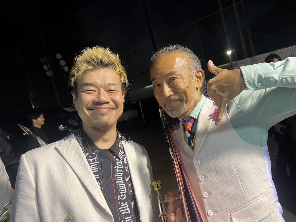 北原さんがスカパラ抜けてしまうのは寂しいけど音楽続けてくれはんのすごい嬉しい。これからもまたどっかで一緒に鳴らす機会はあるという事でむしろ音楽の場での再会を楽しみにしたいと思います。出会った時からずっと優しい北原さん。これからもよろしくお願いします。