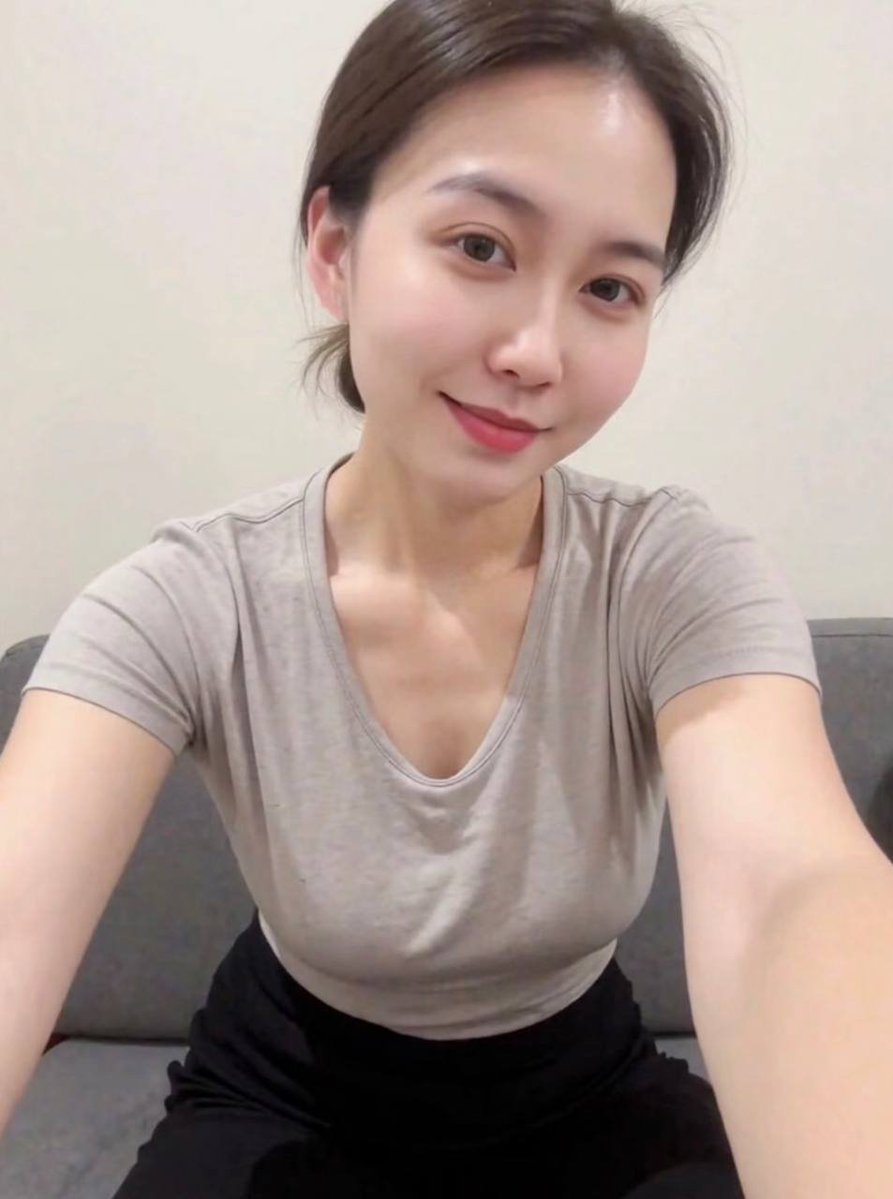 这样身材算不算理想行 https://t.co/Zd0P6441sA