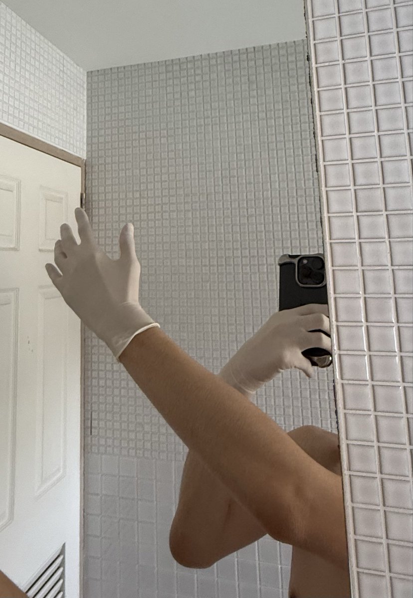 drgloves56's tweet photo. 👻 https://t.co/lBQriG18vE